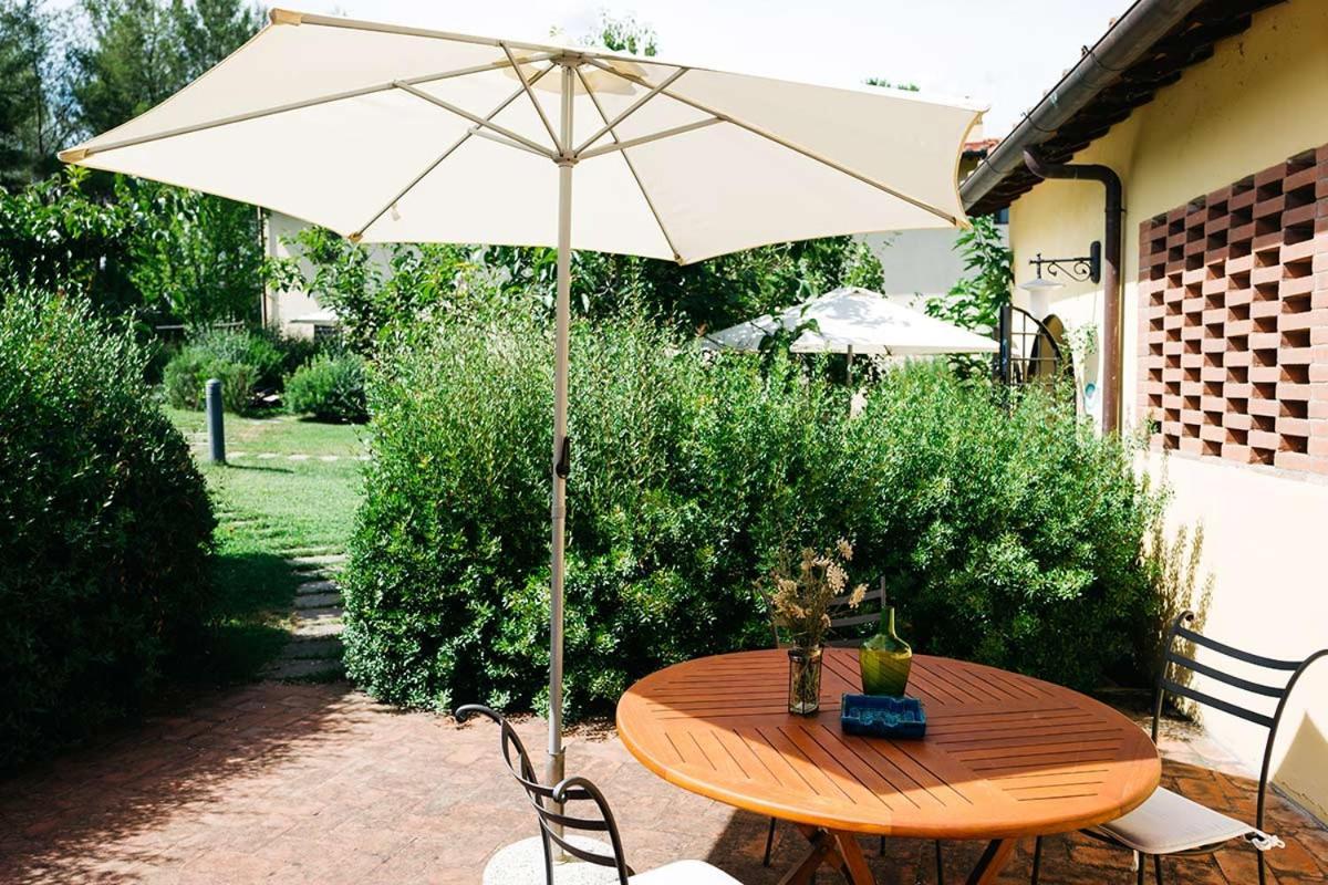 Gatto Bianco Tizzauli Farm stay *