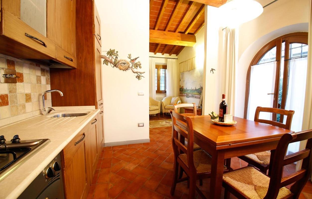 Gatto Bianco Tizzauli Farm stay *