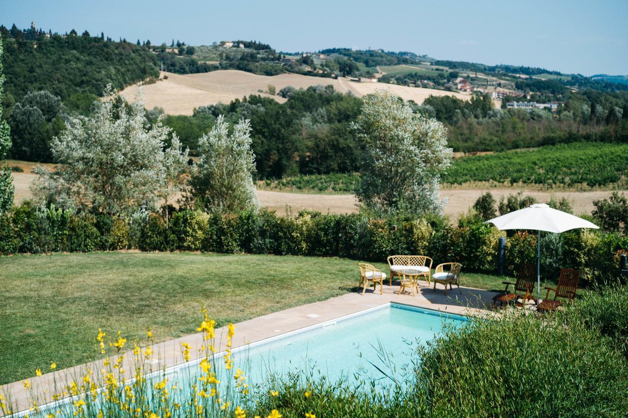 Gatto Bianco Tizzauli Farm stay *